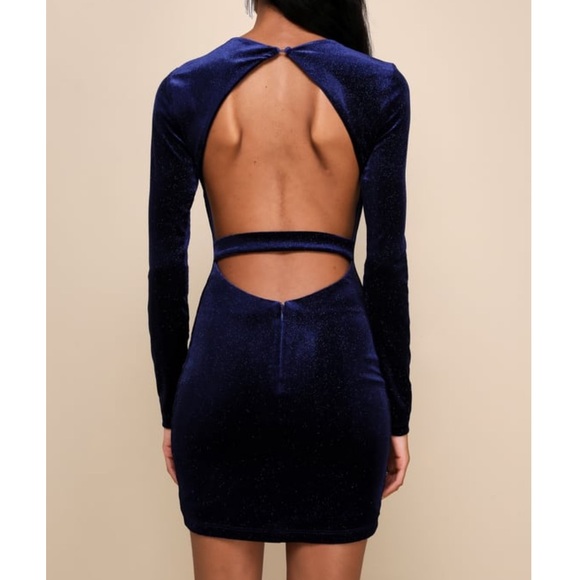 Sparkly Backless Long Sleeve Dress - Picture 5 of 12